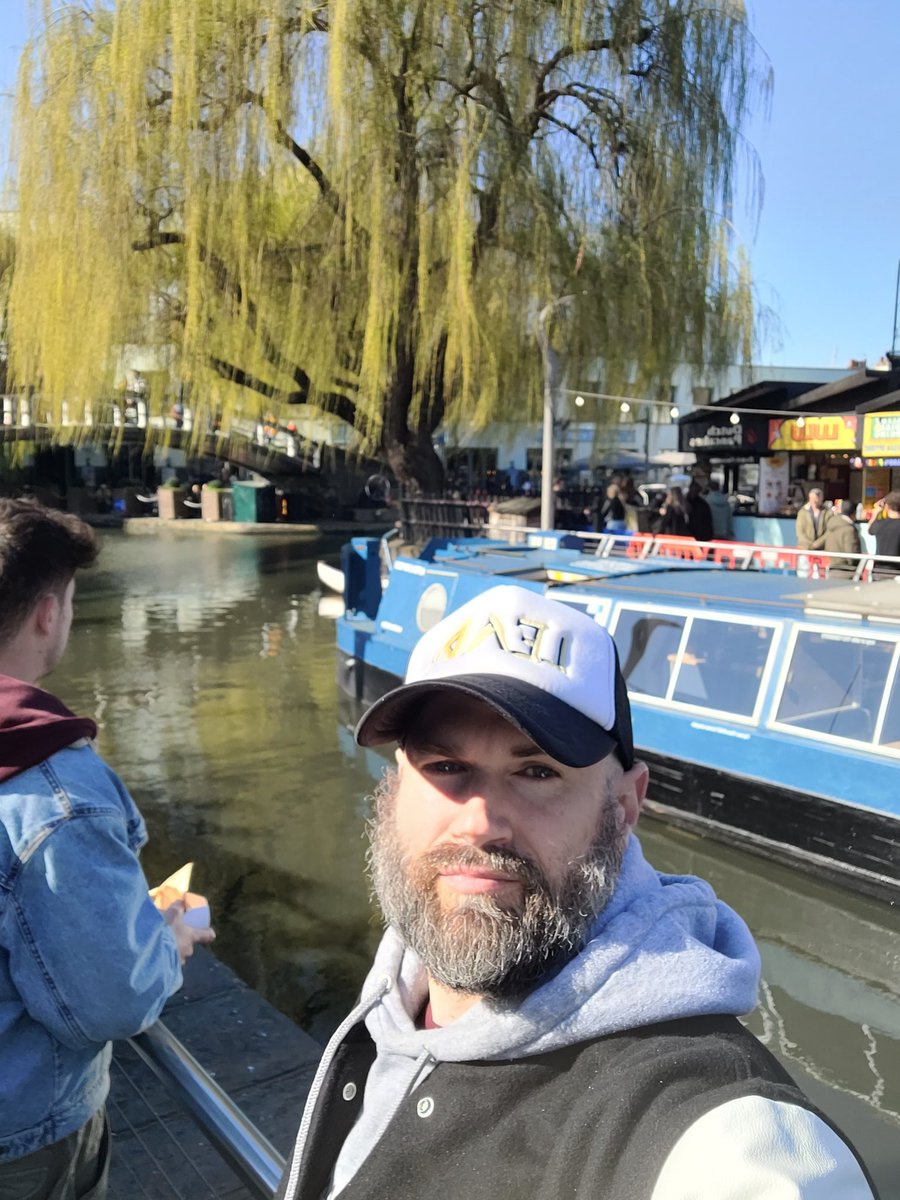 iancle1's tweet image. Enjoying #camdentown #CamdenLock #CamdenMarket today in lovely #England