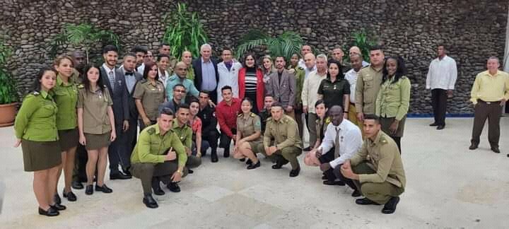 Una juventud alegre pero profunda.Asi es la juventud cubana.#UnaMejorJuventud