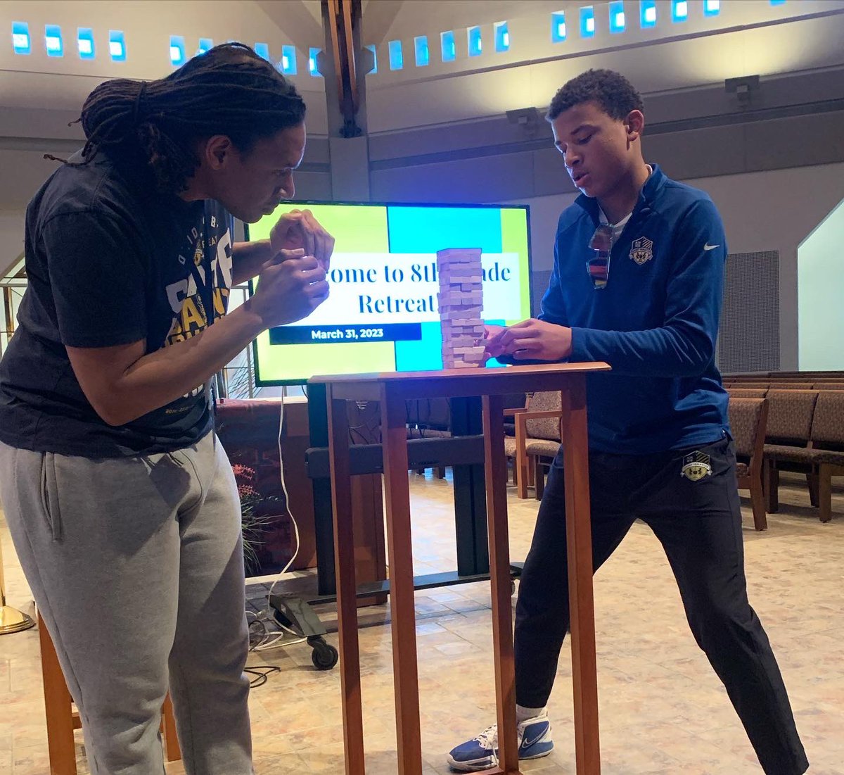 TheWelshAcademy's tweet photo. On Friday the Welsh Academy Class of 2023 participated in their 8th grade retreat! This year’s theme was “Becoming Me, Becoming Us, Becoming More” and invited students to look back on their time at the Welsh Academy while also looking forward to what comes next. #AMDG https://t.co/3V5uOdoAui