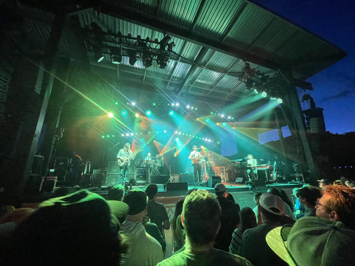 aquamane04's tweet photo. Panic will always hold the spot at number 1, but these guys sure know how to put on a show @goosetheband https://t.co/6QtFlpRDY8