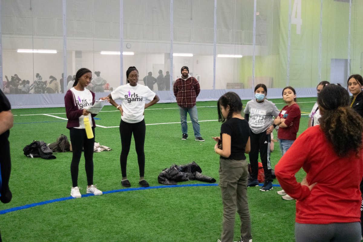 GirlsintheGame's tweet photo. “My favorite thing about #girlsinthegame is the constant support, opportunities, and empowerment. There's never a moment where you feel like you don't belong because everyone is always willing to help you and welcome you."
#generationunstoppable #spring https://t.co/wVAcy6PnBi
