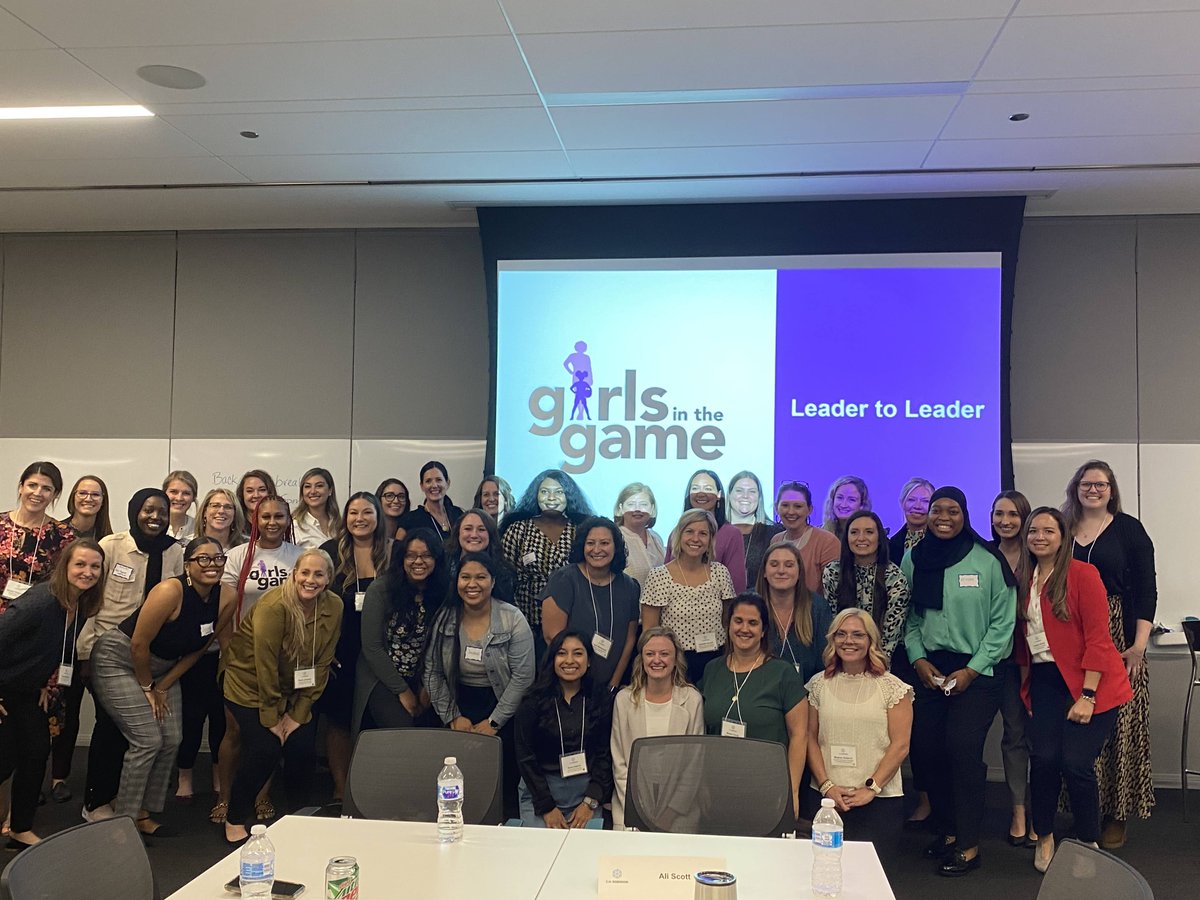GirlsintheGame's tweet photo. “My favorite thing about #girlsinthegame is the constant support, opportunities, and empowerment. There's never a moment where you feel like you don't belong because everyone is always willing to help you and welcome you."
#generationunstoppable #spring https://t.co/wVAcy6PnBi