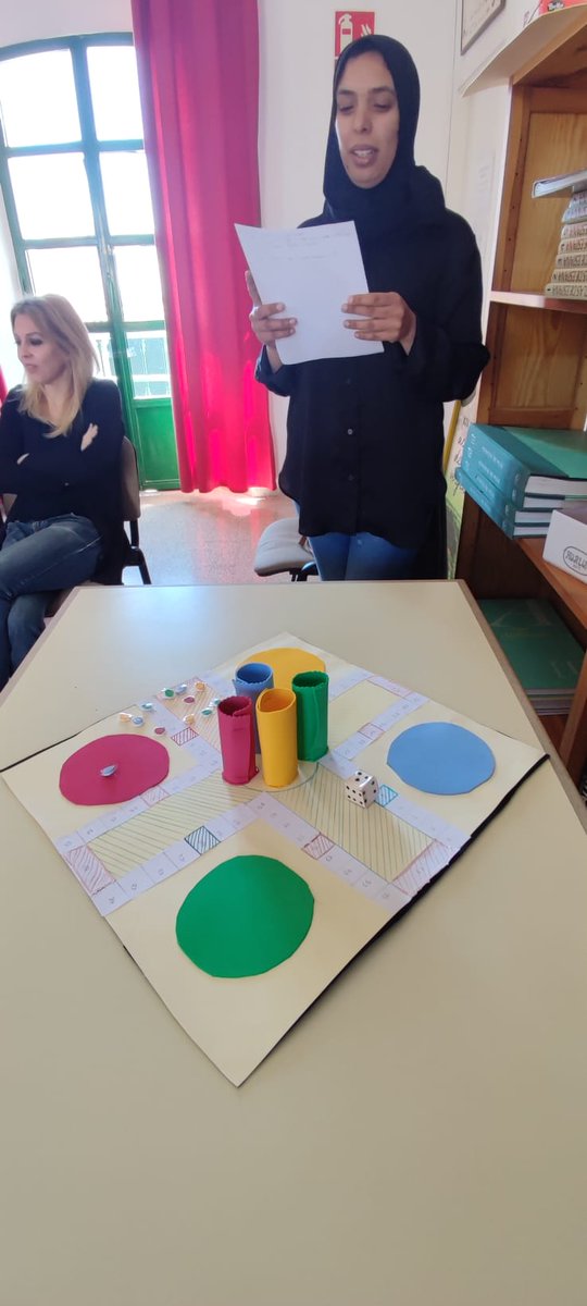 SolidaridadIn's tweet photo. 📷 Imágenes de las prácticas de estimulación cognitiva #cursoasistentepersonal y #atencióncentradaenlapersona
#ProgramaFamilia
#Beas #Huelva #AytoBeas https://t.co/tl2omBbwta
