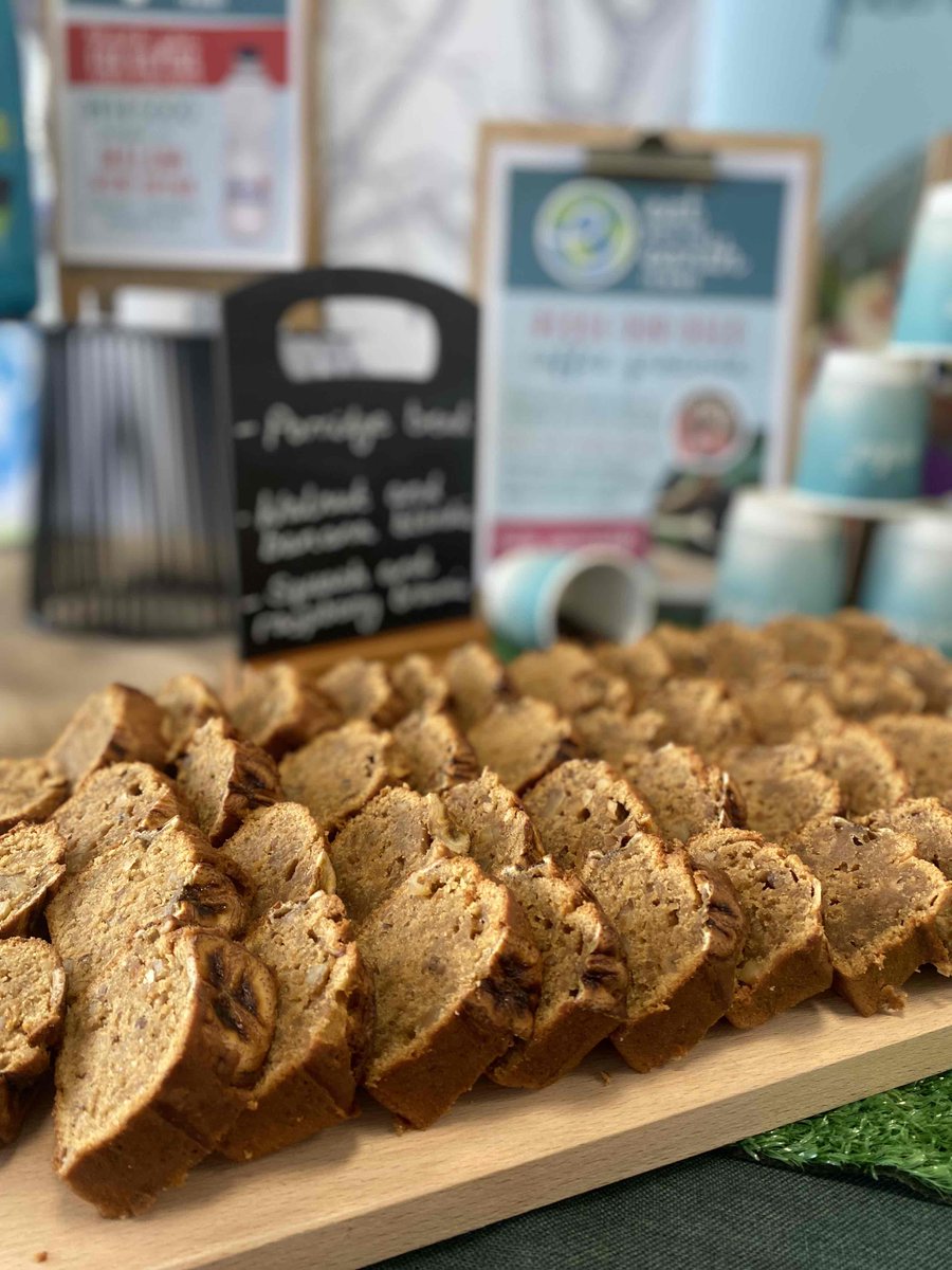 cateringbm's tweet photo. We want to make it easier for our customers to make informed choices about their food and its impact on the planet. That’s why we have created delicious Eat with the Earth in mind, lower carbon, planet-friendly dishes. #EWTEIM #FundamentallyFood https://t.co/L2wRH0qM6C