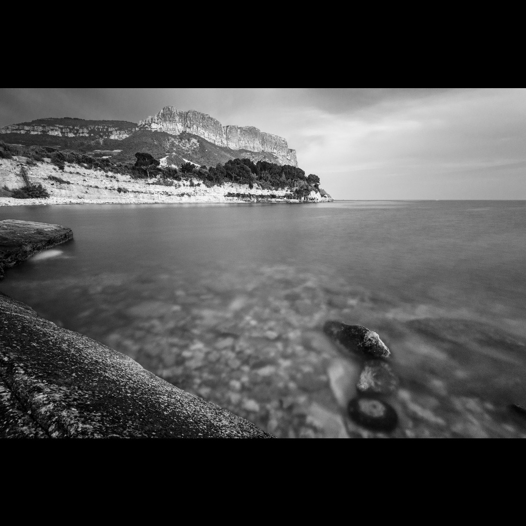 Cap Canaille- Lost and Found #18

#cassis #capcanaille #longexposure #team_instant_paca #blackandwhite #noiretblanc