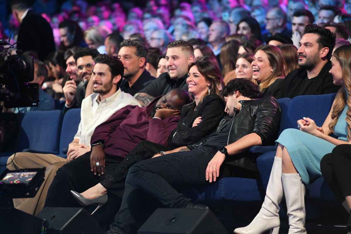 Satisfaction_tv's tweet photo. #Inédit
Vendredi 7 avril, #Messmer va tenter un défi INCROYABLE : battre son propre record du monde en hypnotisant 1000 personnes en 6 minutes.🫢
📢 #MESSMER, le record du monde, vendredi à 21h10 sur @TF1 !
@Arthur_Officiel @Karimacharni @b_giabiconi @christophelicat @gilalma https://t.co/kT7gpWg1hQ