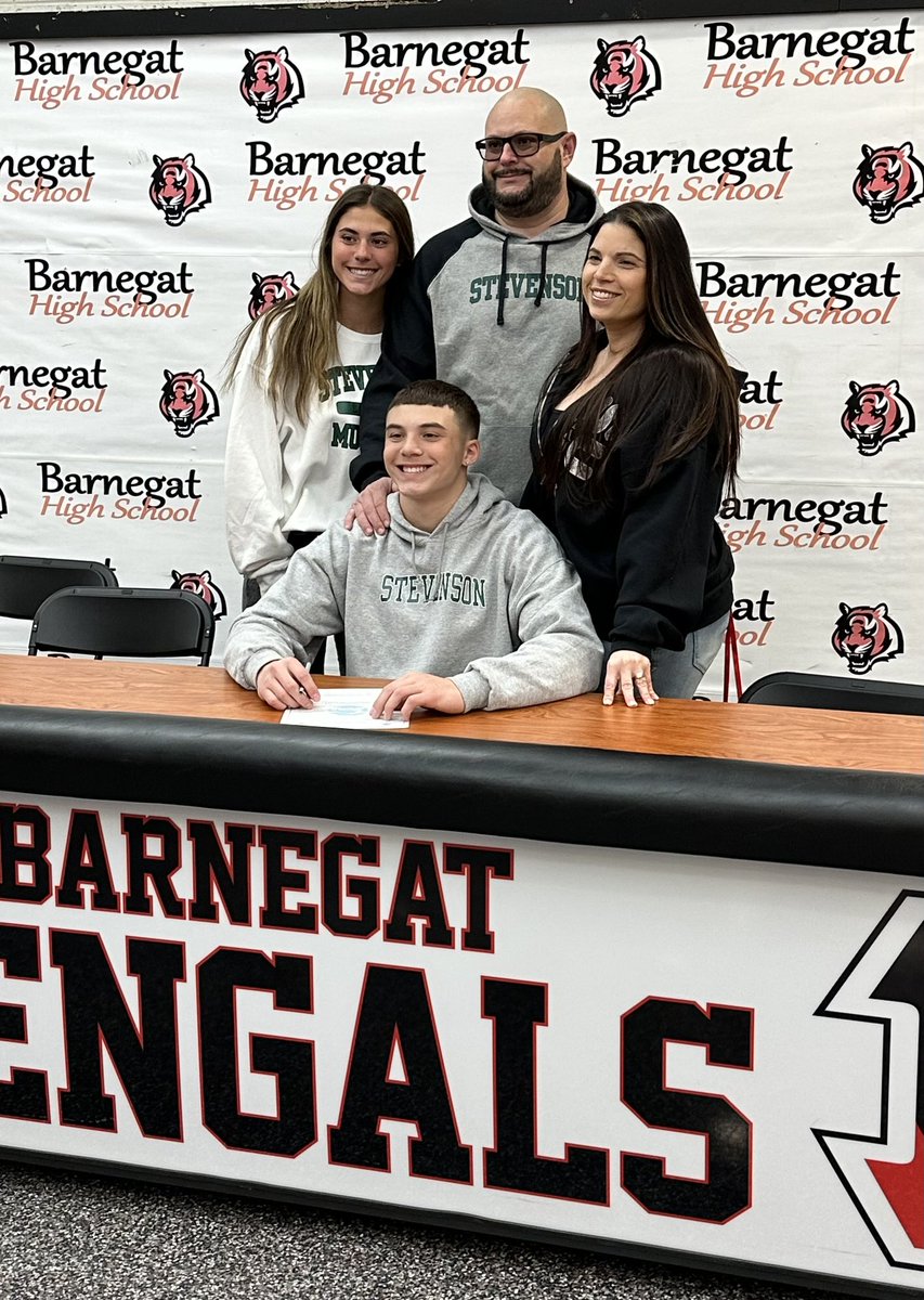 Barnegat Football tweet media