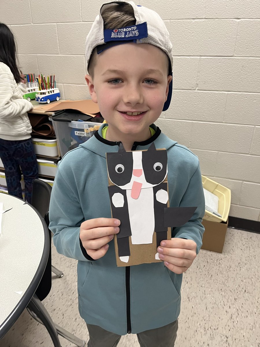 Madame Di Cola (@tdicola1) on Twitter photo Ss loved being in our maker-space <a href="/SACTVDSB/">Sir Arthur Currie PS</a> to create pet puppets after writing a descriptive paragraph in French. They are excited to present these to their classmates ! Thanks
<a href="/dcadieux5/">Danielle Cadieux</a> for always having a fully stocked room for fostering creativity! #frenchisfun Ss loved being in our maker-space <a href="/SACTVDSB/">Sir Arthur Currie PS</a> to create pet puppets after writing a descriptive paragraph in French. They are excited to present these to their classmates ! Thanks
<a href="/dcadieux5/">Danielle Cadieux</a> for always having a fully stocked room for fostering creativity! #frenchisfun