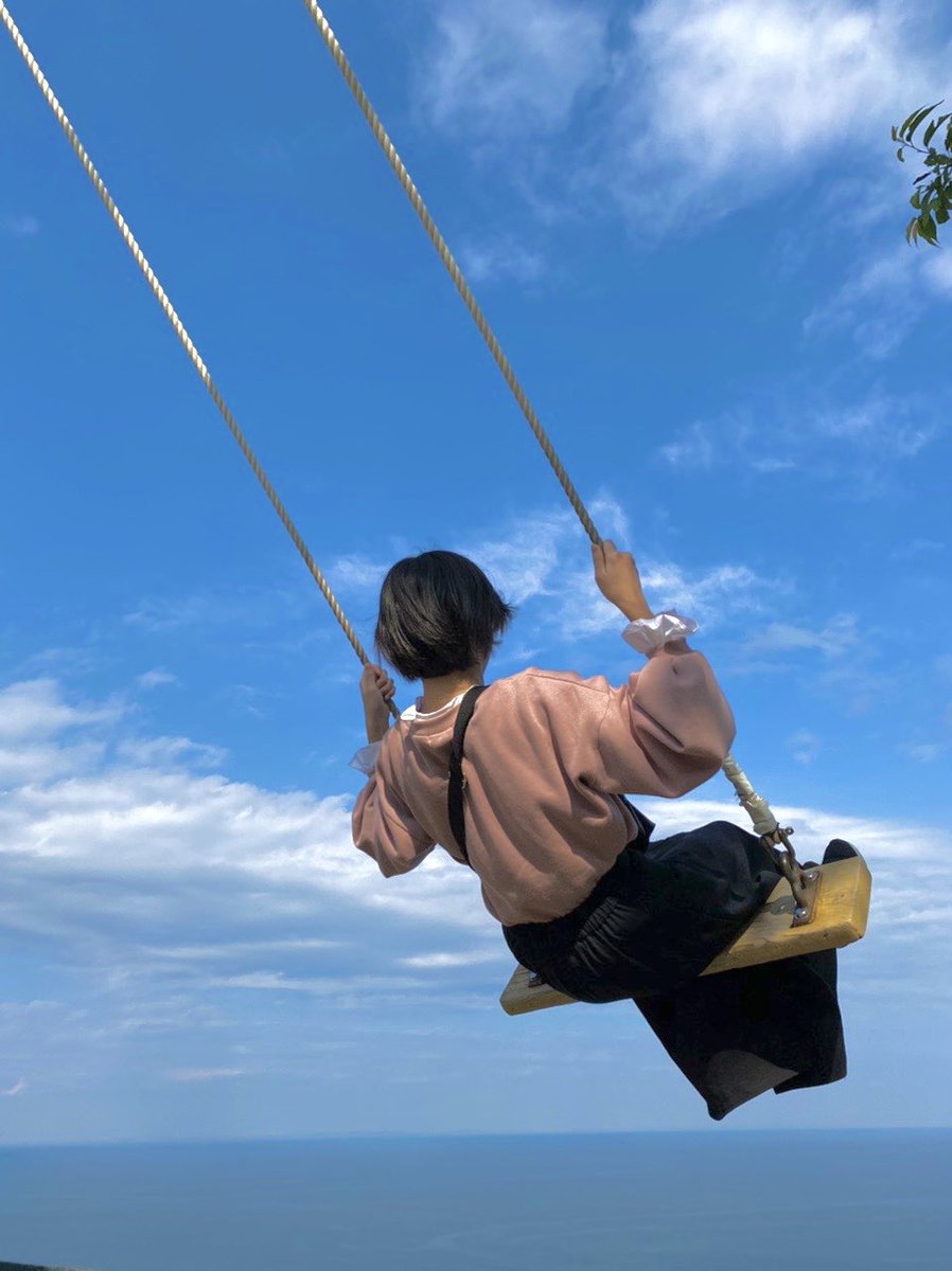 rinka06010's tweet photo. 旧 アカオハーブ&amp;ローズガーデン🌹
（現在ACAO FOREST）
熱海といえばってくらい有名ガーデンよね？😂
写真映えするスポット盛り沢山！！
出来れば天気がいい日を狙って入園することをオススメします☺
4月5月が特にお花が綺麗でおすすめです‼️
#ACAOFOREST 
#アカオハーブアンドローズガーデン https://t.co/qwhsLInHl5