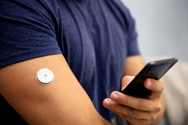 CreativeFoam's tweet photo. Our adhesive-backed, single-use, remote patient monitoring devices are helping lead the next evolution of Wearable Healthcare technology!

#CreativeFoam #HealthWearables #HealthTech #RemotePatientMonitoring #AIhealthcare

https://t.co/wOtU9yznhZ https://t.co/SsTsOOiBo6
