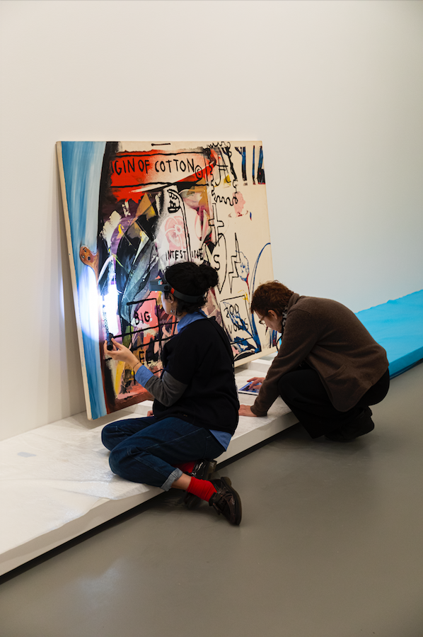 FondationLV's tweet photo. ⏳ J-2 avant le lancement de l'exposition #BasquiatWarhol !

🎫 Elle ouvre ses portes mercredi jusqu’au 28 août 2023, informations et réservations : https://t.co/sbv0xmjuia https://t.co/nWI2yEbNb0