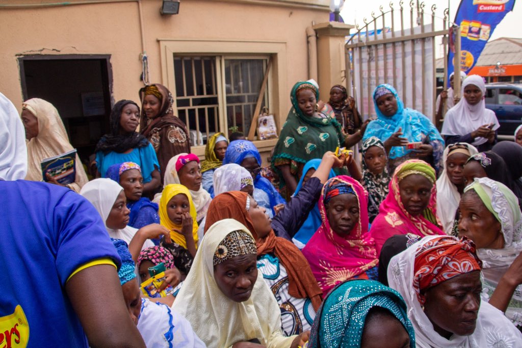 CheckersCustard's tweet photo. On Friday, Our Ramadan
#Checkonothers train hit Ikorodu town. It was a memorable day as we spent the time spreading the essence of the season.
We pray Allah accepts all our prayers and devotion this season.
#custard #checkonothers #checkerscustard https://t.co/4Ok0wpJp9P