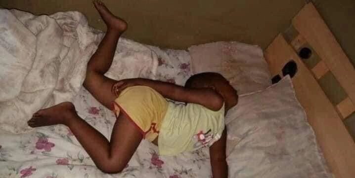 My bed is warm and cozy  😌😂😂