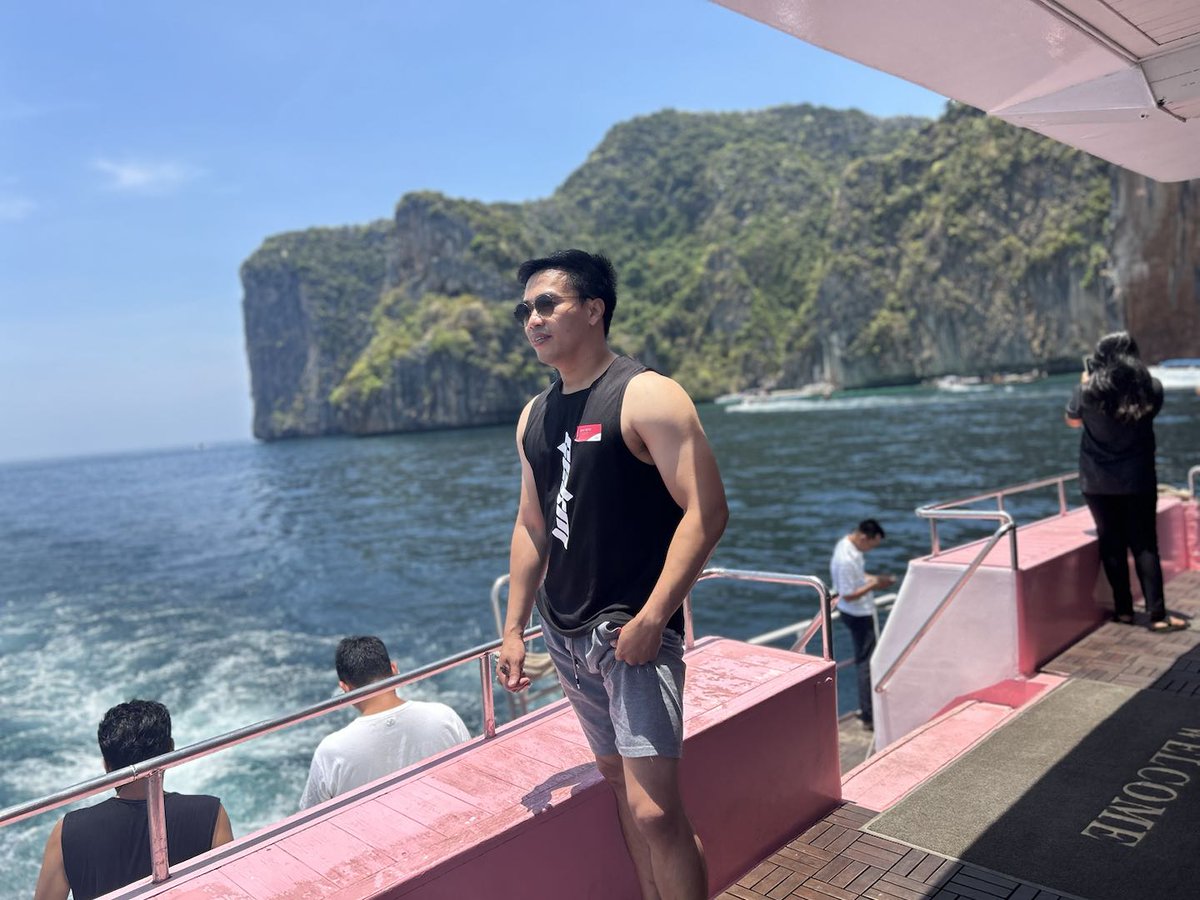 AWorrapong's tweet photo. https://t.co/wpSwkqudva