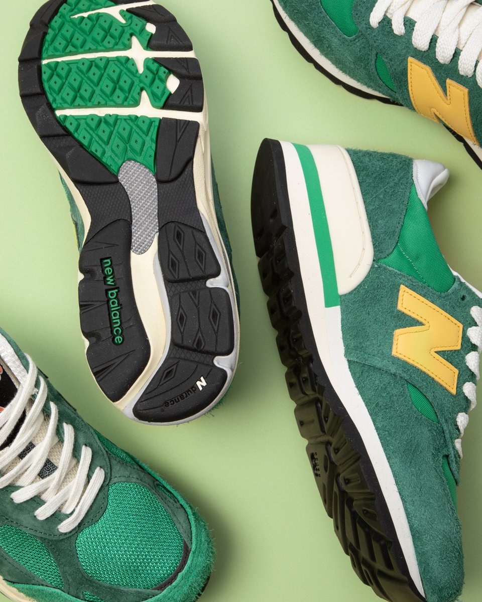 A couple pairs of Teddy Santis’ Made in USA New Balance have turfed up at our humble abode once again. You should know the score here by now – classy fabrics, eye-catching hues and time-honoured designs. Available on the site right this very moment... oipolloi.com/brand/new-bala…