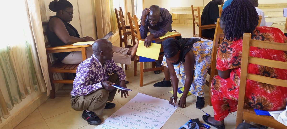 justusatwooki's tweet photo. @Taataqueen @FOWODE_UGANDA @AKF_EA The training will equip them with necessary skills and knowledge to become advocates and champions of gender equality in their communities. #WAVEProject
@patriciamunabi @eampairwe @KashaijaEmma @iamkampi @musiimee https://t.co/FRJeivROHb