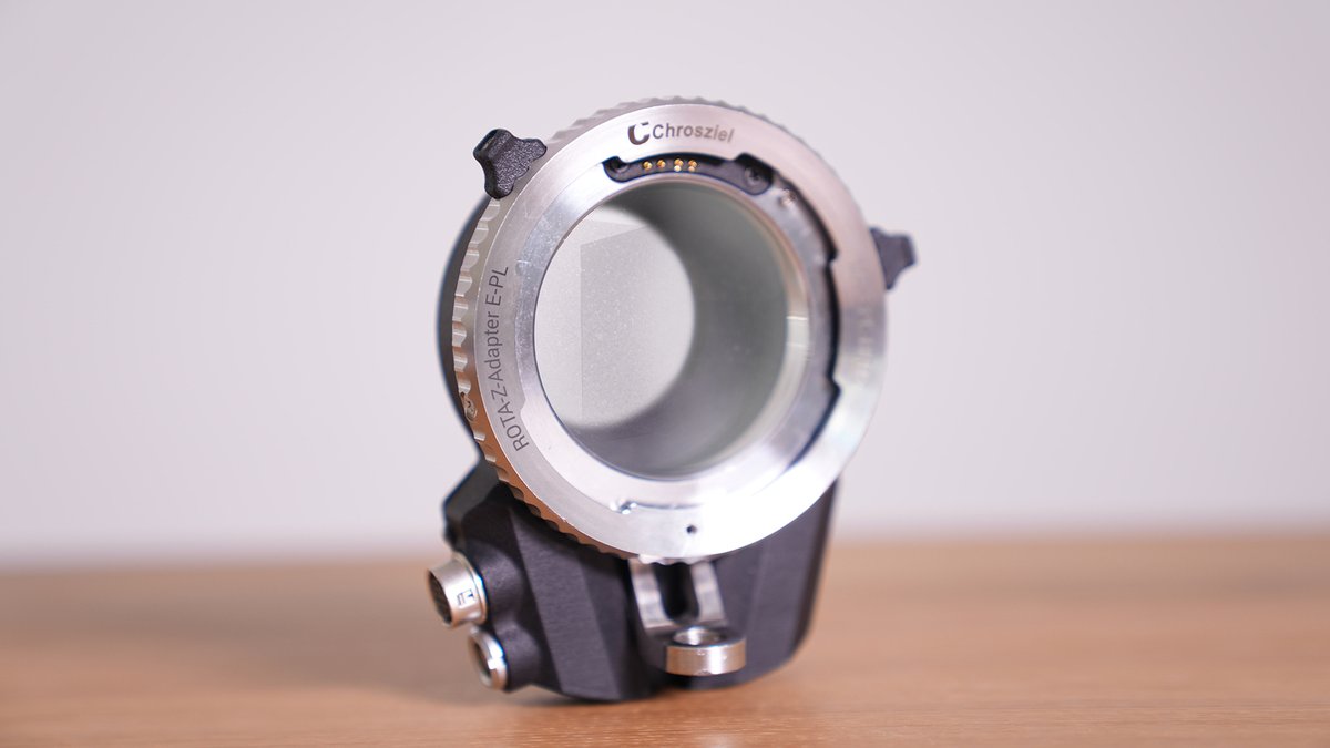theeaglesvision's tweet photo. Chrosziel Rota-Z 90° Optical Converter Mounts Unveiled – Natively Shoot Vertical Content with 16:9 Sensors https://t.co/HRYBiRHQCd | @CineDnews #Chrosziel #RotaZ #90° #OpticalConverter #Mounts #CineD https://t.co/YX6ieDv4X3