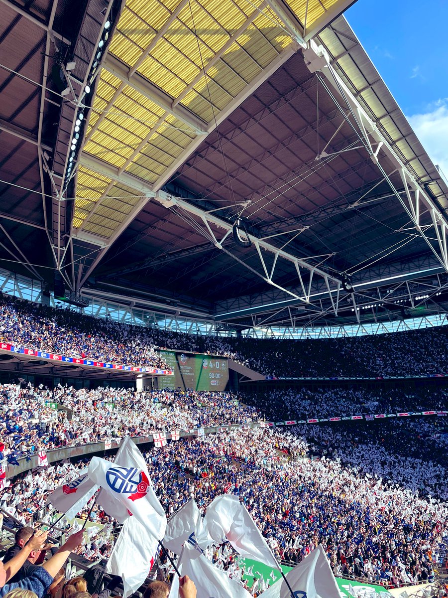 jstaylor6's tweet photo. #bwfc #WanderersAtWembley 🤍🙌🏼 https://t.co/b4LMJJNU3b