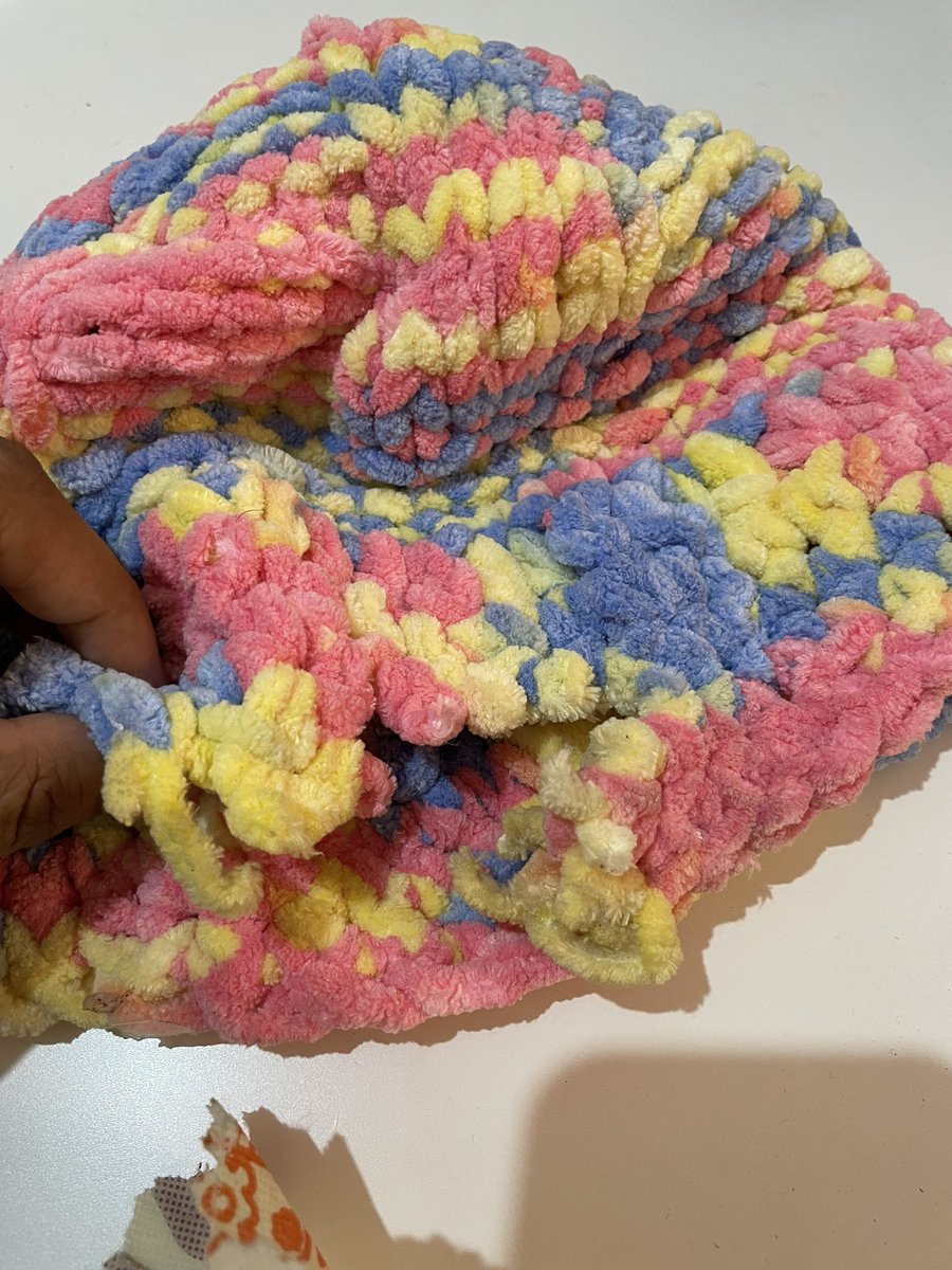 entertaresh's tweet photo. @DTDCIndia this is infuriating. My mother sent sweets for Ram Navami along with a lovely woollen knit cap and the sweets have been eaten and cap torn. I had to pick it up from the warehouse where I could get no answers about who or what has done this. https://t.co/uDqNboDDXc