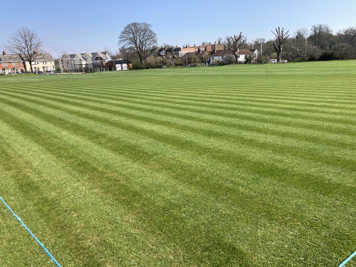 It’s beginning to feel a lot like 🏏@cricket_fareham @Fareham5thTeam @HampshireCB @SPCricketLeague @Roytownson 🎉☀️many thanks to a wonderful one man legend & his mower Mike Steele👍🏻👏