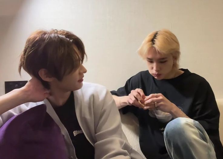 In a world where so many things are uncertain, one thing is for sure: I love you @kaurlien

mahal kita at hindi ka na pwedeng mawala sakin ❤️