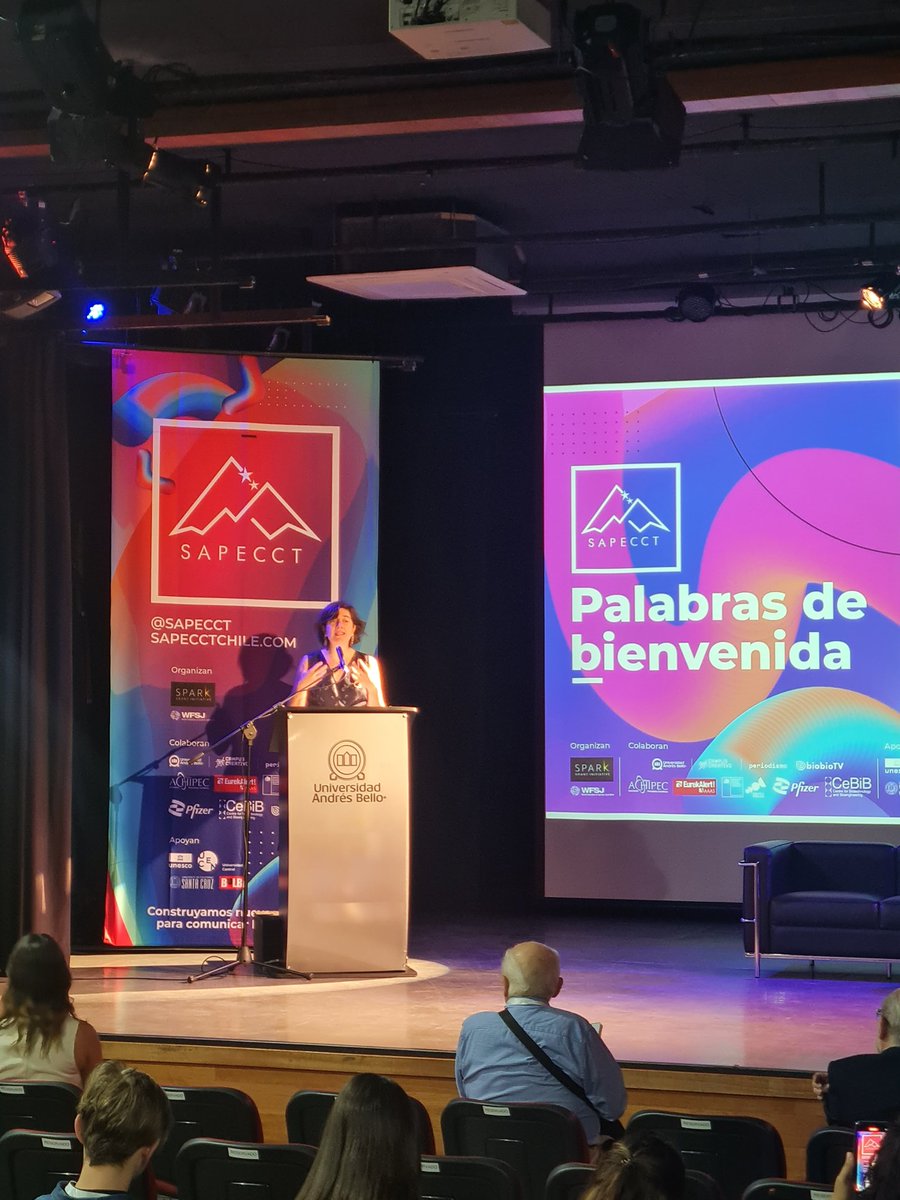 MEstrellaPachec's tweet photo. Comienza #SAPECCT. Simposio para avanzar en el periodismo de las CyT en Chile 
@sapecct @Achipec @paloma_avila @TV_DanielS @AndreaObaid @aisen_ministra @min_ciencia https://t.co/hljcRbtOsf