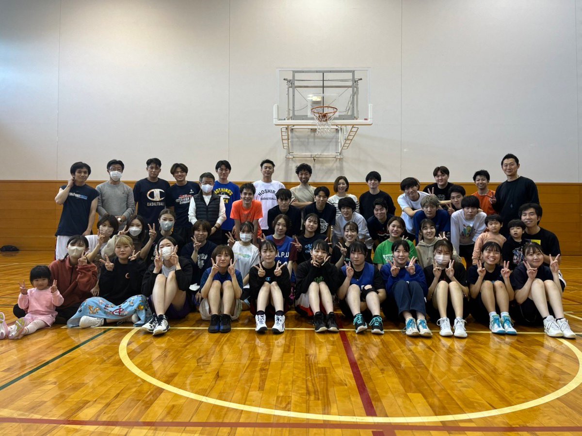 MPUbasuke's tweet photo. 4月4日の16時から19時まで体育館で活動してます！
見学、体験可能なので動ける格好でお越しください😎
質問はDMやインスタのプロフィールの質問箱からお願いします！！ https://t.co/akpMzDDdDG