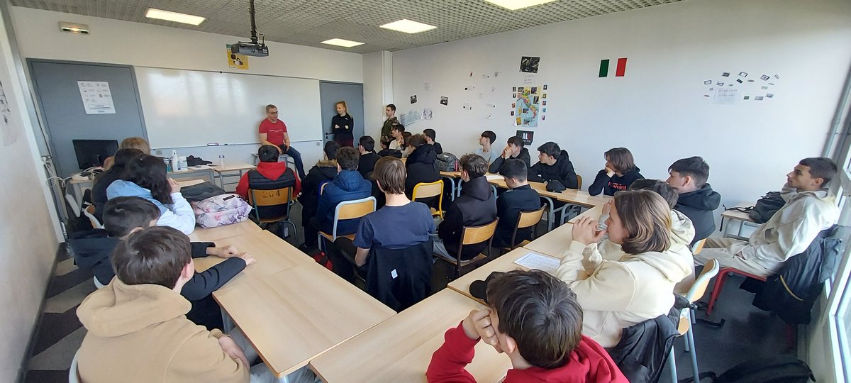 LpMorette's tweet photo. Journée de Prévention des Addictions avec la participations de partenaires extérieurs en direction de nos élèves de 2nd. @PoliceNationale - @croixbleue - @justice_gouv avec la présence du substitut du procureur. @education_gouv @acnancymetz @SFanucchi1 https://t.co/Lbet1s1BSj
