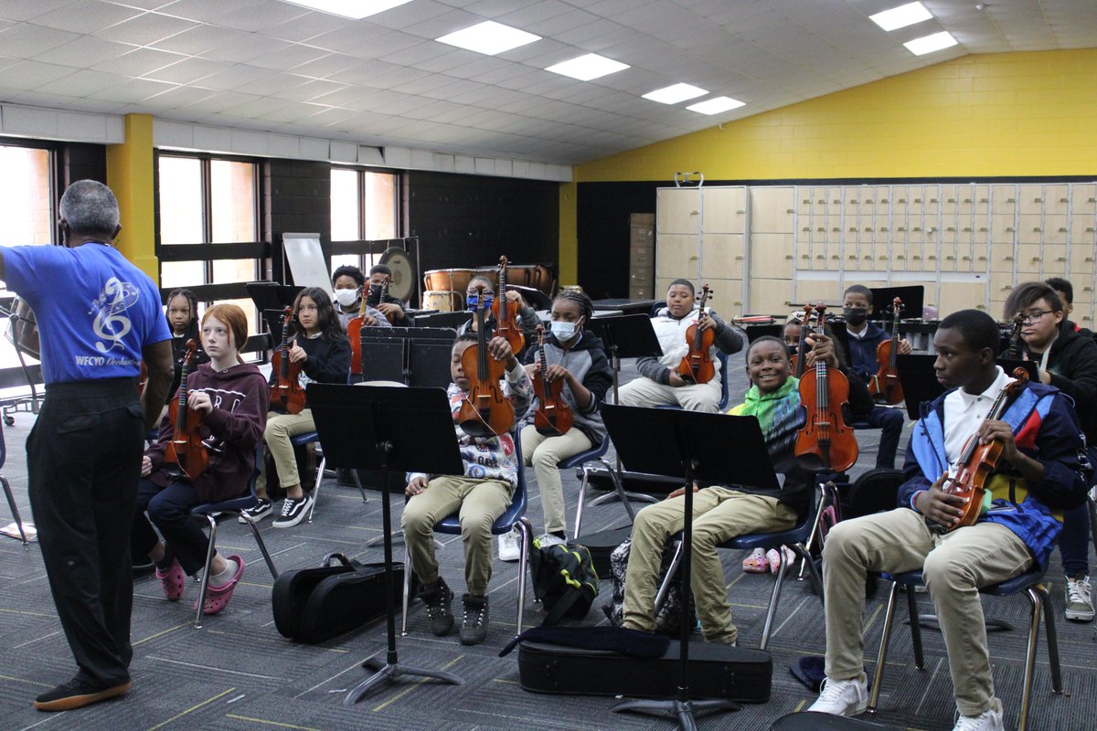 Come out & enjoy an evening of music with our Vance County Schools Middle School Orchestra on Wednesday, April 5th, in the Wayne Adcock Auditorium! Performances start at 5 p.m.

📍: The Wayne Adcock Auditorium at @VCSCFI 
🎵: Orchestra students from @StemEarly & @VCMiddle