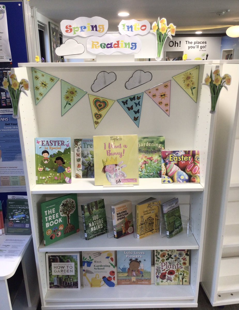bnes_libraries's tweet image. We have officially sprung into spring with this 🌞 and doesn’t it feel wonderful! Why not choose a book from our spring display at #MidsomerNortonLibrary #BNESLibraries #LibrariesLive