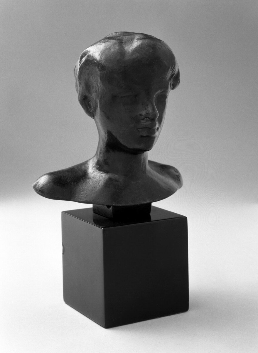 Auguste Rodin, Bust of the Zoubaloff Bather (Tête de baigneuse Zoubaloff), model date unknown; cast 1972 or later #brooklynmuseum #museumarchive brooklynmuseum.org/opencollection…