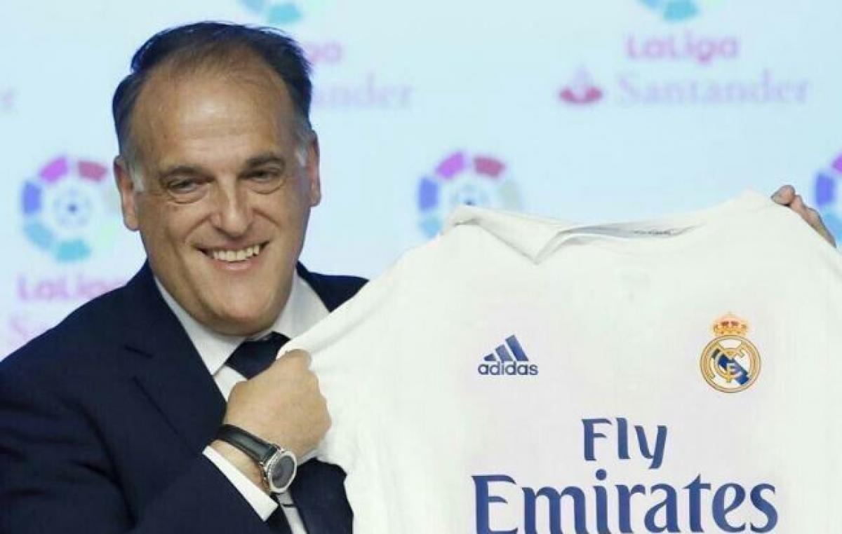 تسقط ياتيباس يلي معك #TebaspeleaconBarcelona