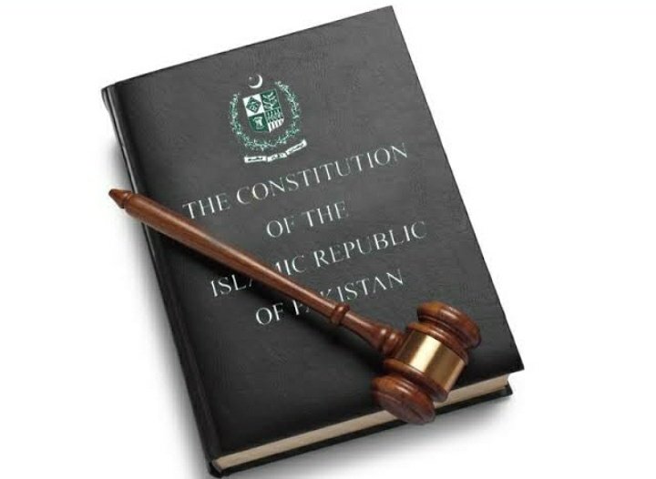 asaddurrani99's tweet photo. I STAND WITH CONSTITUTION AND JUSTICE
I STAND WITH CJP
#NationStandswithConstitution
#StandingWithConstitution
#NationStandWithCJP
#NationSupportsCJP
#NationSupportCJP
#آئین_پرڈٹ_گیا_چیف_جسٹس https://t.co/ECLUZunq4F