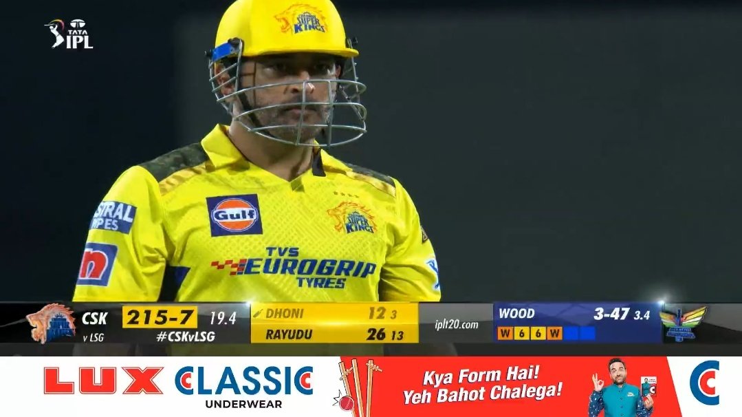 mufaddal_vohra's tweet photo. Thala MS Dhoni faced just 3 balls but everyone went berserk!

2 sixes in his innings, entertained the crowd. What a legend! https://t.co/YbiKYWYs2Q