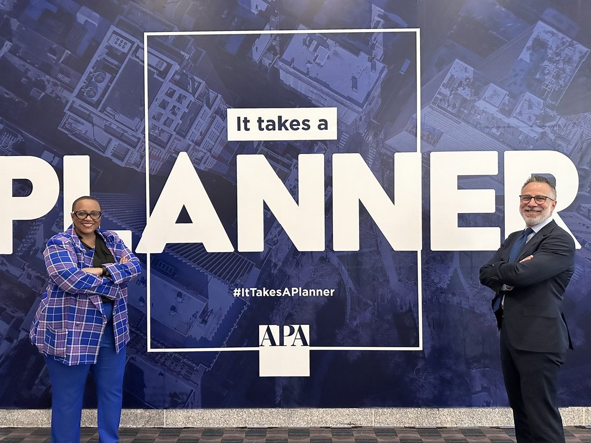 Thrilled to join @ADBrooksFAICP in helping to unveil the #ItTakesAPlanner campaign. #planners help decision makers see what CAN be. @APA_Planning @APAadvocates