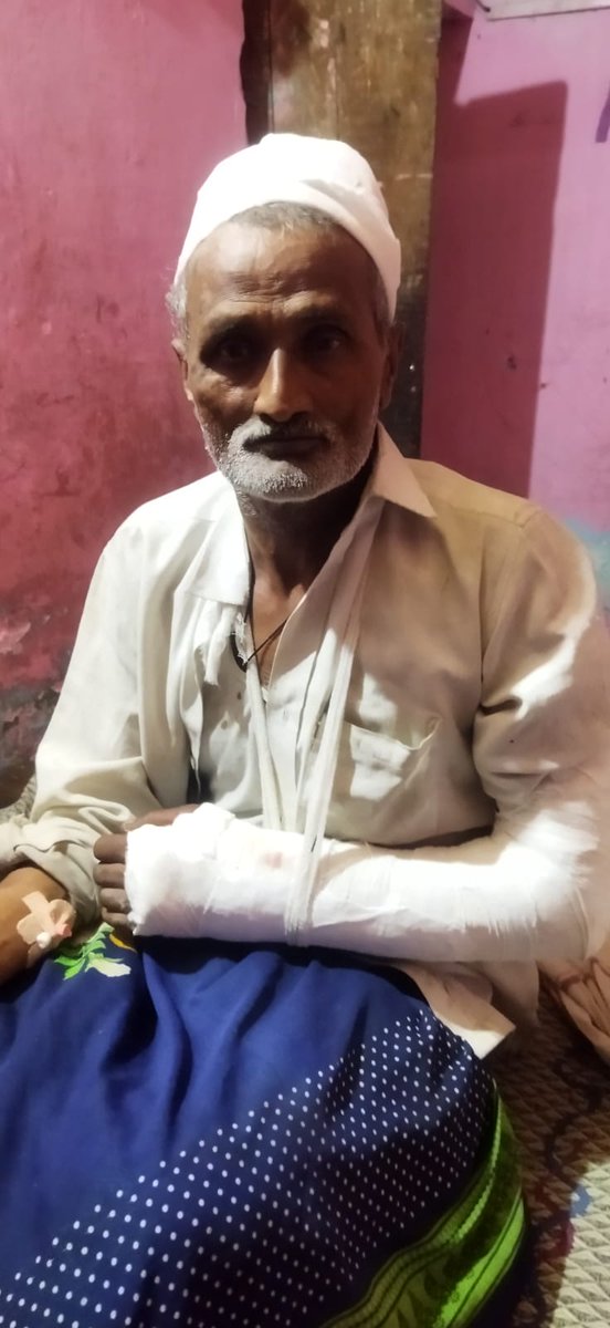<a href="/agrapolice/">POLICE COMMISSIONERATE AGRA</a> महोदय आगरा के थाना ताजगंज क्षेत्र में प्राथी श्रीकिशन व प्राथी के परिवार पर जितेंद्र,सुनील,अमित S/O कालीचरण ने अपने अन्य साथियों के साथ मिलकर जान से मारने की नियत से लोहे की रॉड व लाठी डंडों से हमला कर दिया।
#गाडगे_यूथ_ब्रिगेड 
<a href="/Uppolice/">UP POLICE</a> <a href="/dgpup/">DGP UP</a>