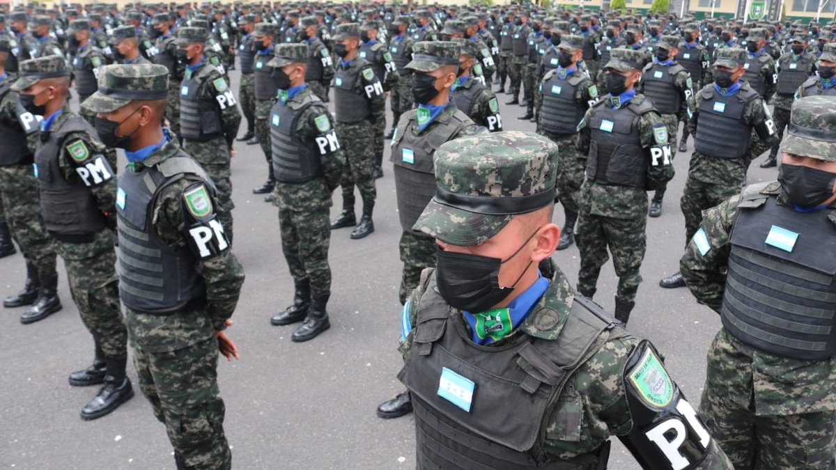 RECULÓN
Gob de Libre reconoce que JOH tenía razon:
1.POLICIA MILITAR REGRESA A LAS CALLES
2.CÁRCELES VUELVEN A CONTROL DEL EJÉRCITO
3.CÁMARAS DEL 911 VUELVEN A FUNCIONAR
4.CNDS SE REACTIVA
5.PROTESTAS/TOMAS DE CALLES SON PROHIBIDAS
Todo lo que criticaban ahora reconocen era bueno