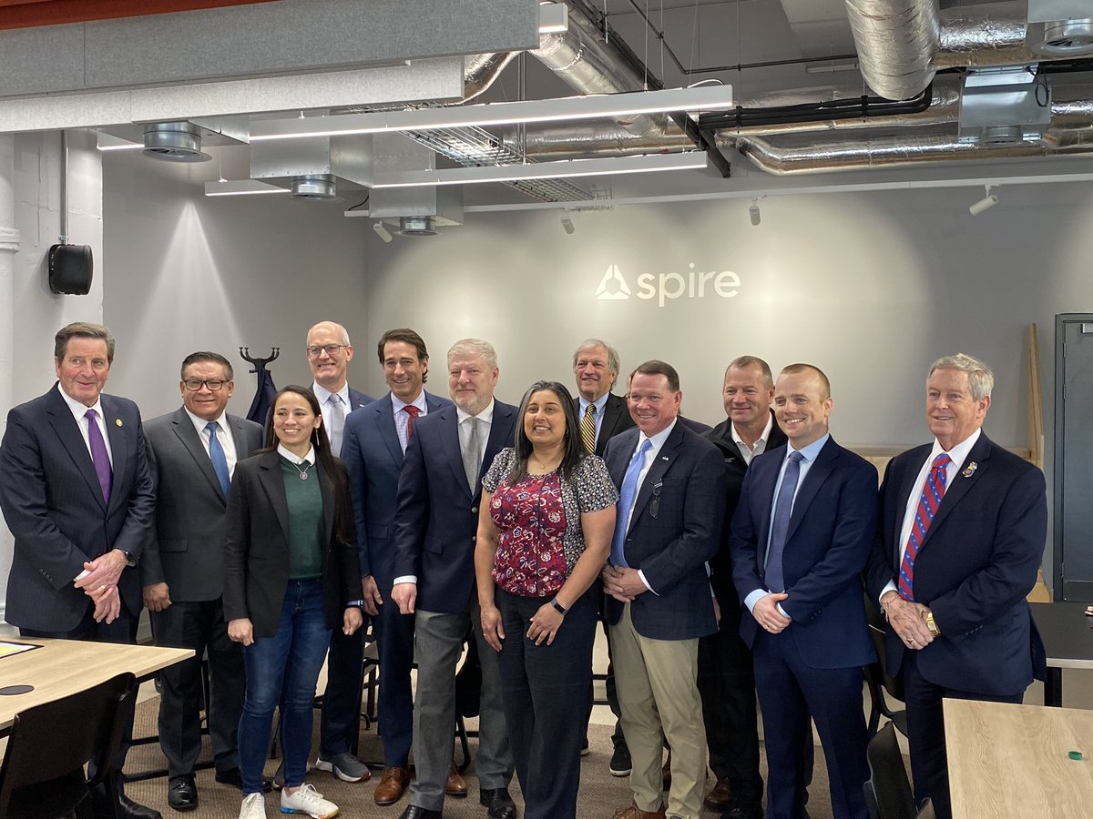 USAinScotland's tweet image. Great to help welcome members of the U.S. House of Representatives’ Transportation & Infrastructure Committee to Glasgow today to learn about the 🏴 space & maritime sectors & their connections with 🇺🇸
Thank you @SpireGlobal & @UniStrathclyde for hosting!