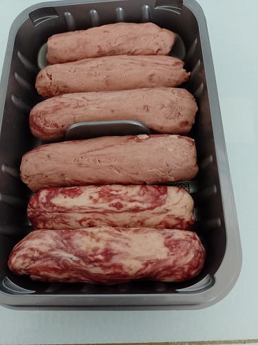 WCADS1's tweet image. Prop making today, this time it is the sausages!! #ThirdWeekInAugust #amdram Yum!