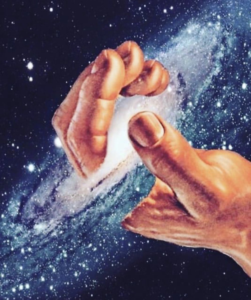 THREAD🧵 : Le collagène est la protéine la plus ABONDANTE dans votre organisme, mais dès 20 ans son niveau BAISSE !

Voyons ensemble son importance, les différents types de collagène et comment assurer vos apports 👇

6 choses à connaître sur le collagène :