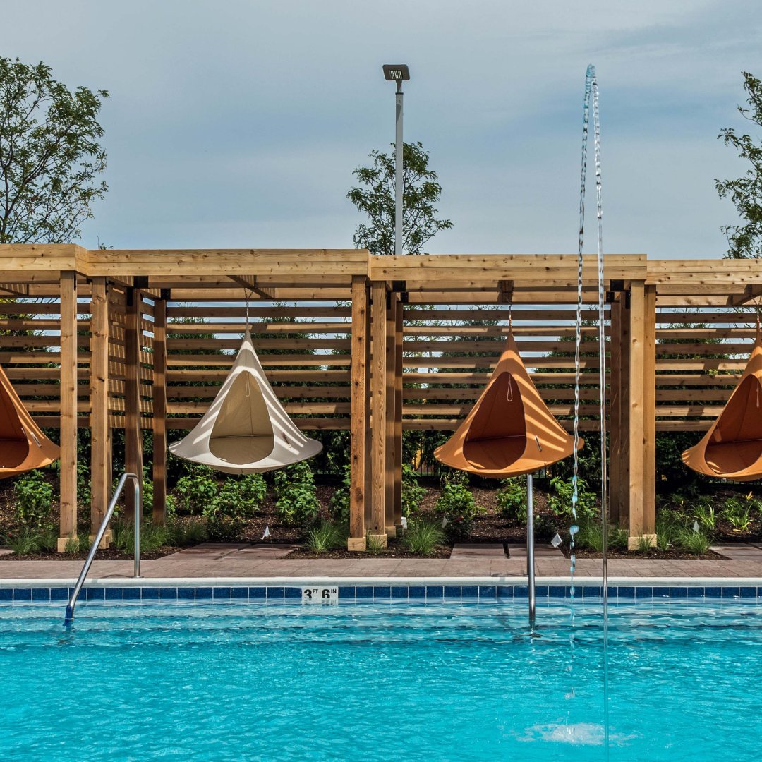 woodviewapt's tweet image. We're just a few months away from being able to soak up the sun once more! Are you dreaming of pool season or are these early spring days more your speed?

#woodviewdeerfield #lpcyoubelonghere #lpcmidwest #lincolnpropco #lpchometogether #apartmentstyle #midwestisthebest