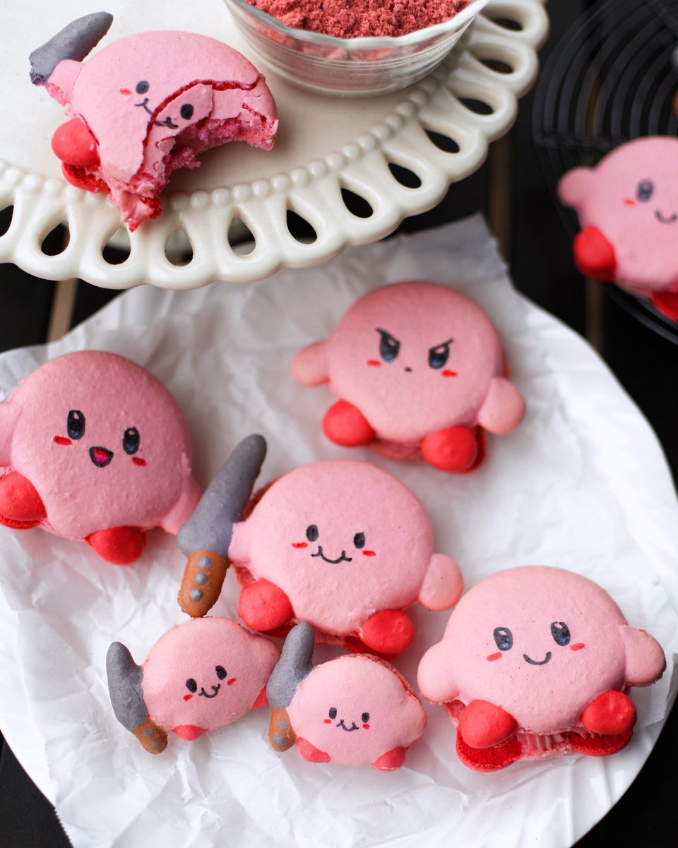 Who is your #SuperSmashBros fighter? 

Let’s be honest, Kirby is the best. Here are Kirby Macarons via bonxbread