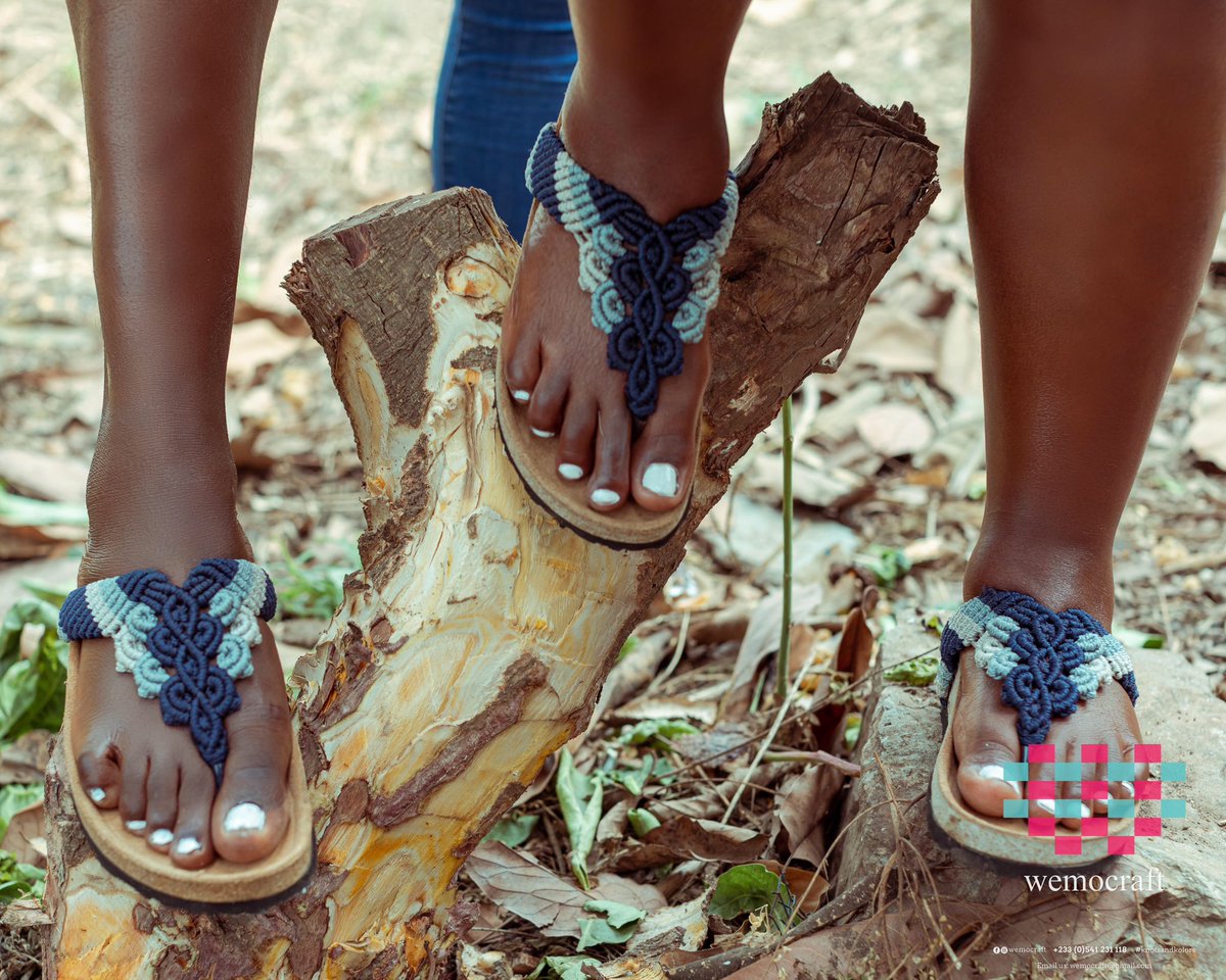wemocraft's tweet photo. Nothing a pair of slippers can’t fix! 
It’s always a good idea to buy a new pair. 
Order to make in all sizes. 
Available in sizes 36-45 #wemocraft #wearmocraft #handmadeinghana https://t.co/HwQ7rmihfQ