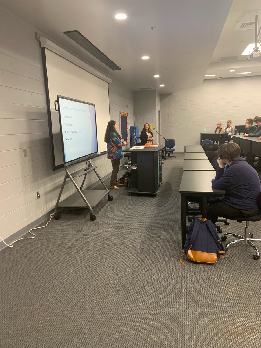 GlimpseofGHS's tweet photo. The University of Tennessee’s Upward Bound Program came and spoke to some of our sophomore students. https://t.co/bafouPJMoL