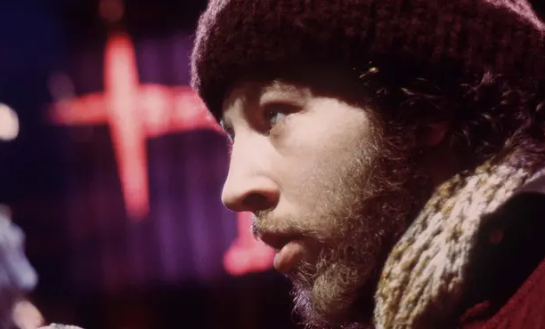 Happy 74th birthday to Richard Thompson, very possibly my favourite guitar player. 
 
