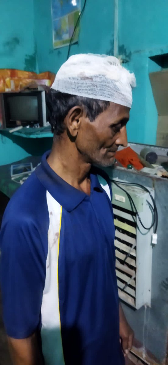 <a href="/dgpup/">DGP UP</a> महोदय आगरा के थाना ताजगंज क्षेत्र में प्राथी श्रीकिशन व प्राथी के परिवार पर जितेंद्र,सुनील,अमित S/O कालीचरण ने अपने अन्य साथियों के साथ मिलकर जान से मारने की नियत से लोहे की रॉड व लाठी डंडों से हमला कर दिया।
#गाडगे_यूथ_ब्रिगेड 
<a href="/Uppolice/">UP POLICE</a> 
<a href="/agrapolice/">POLICE COMMISSIONERATE AGRA</a>