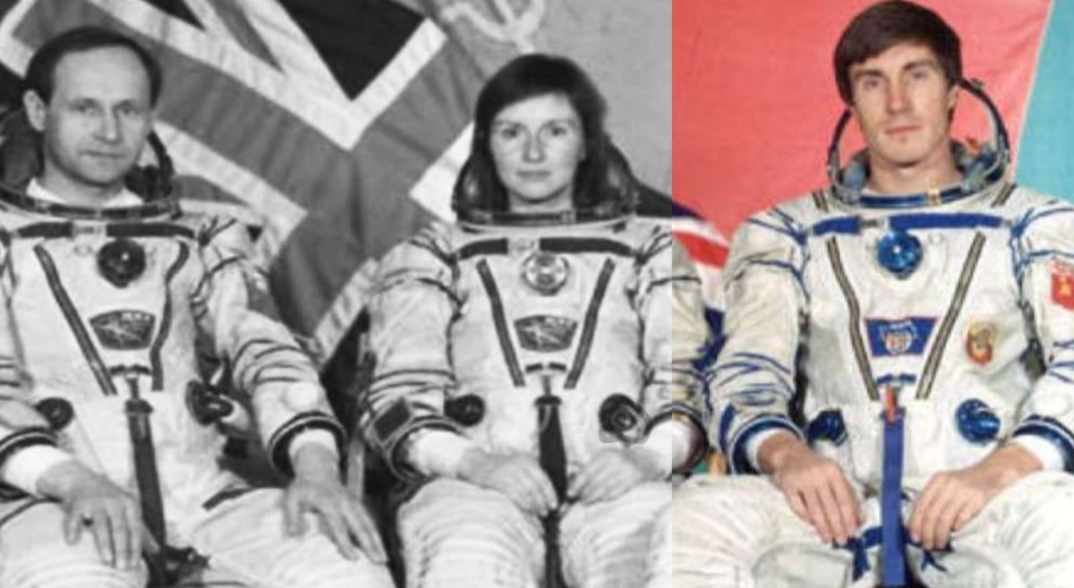 منم معنای تنهایی...
۱۹ مه ۱۹۹۱ 
«سرگئی کارالیوف» فضانورد شوروی ، بهمراه دو نفر دیگه به سمت ایستگاه فضایی «میر» پرواز کردن.
یکی از همکاراش به نام خانم شرمن، بعد از انجام ماموریت ،۶ روز بعد به زمین برگشت.
همکار بعدیش هم با انجام ماموریتش ،کار رو تموم کرد و برگشت.
ولی سرگئی...