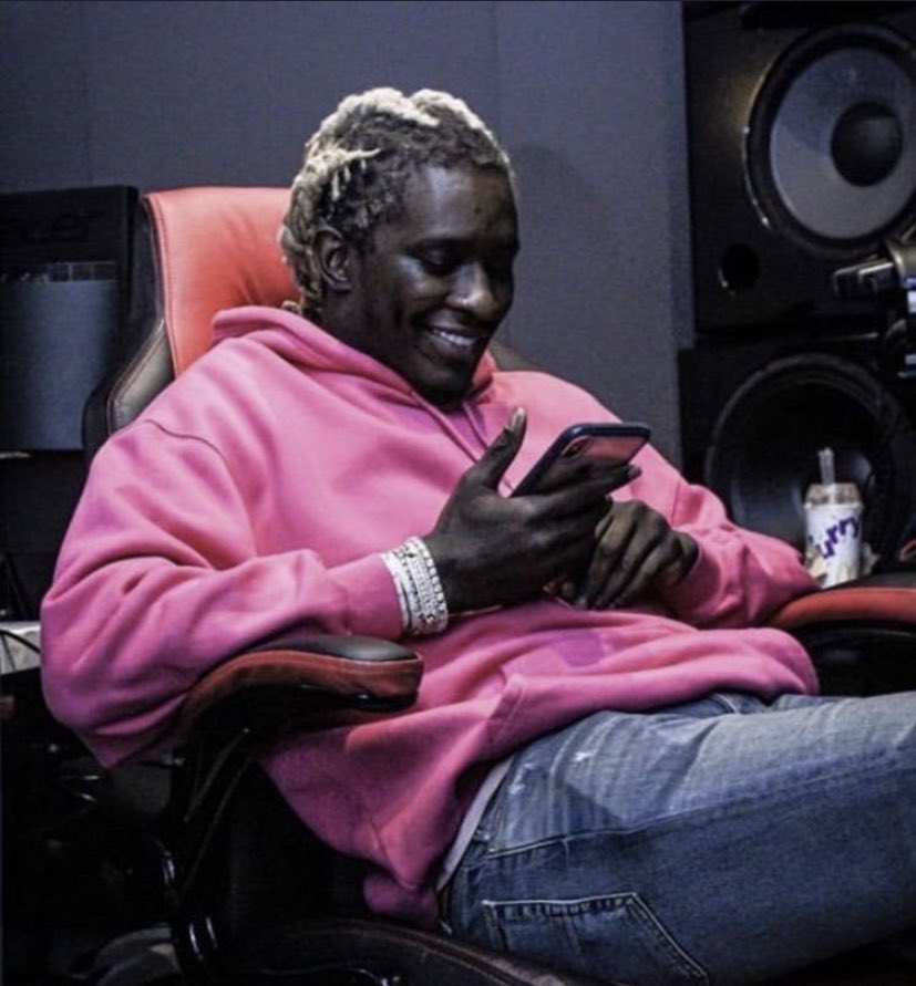 k3toowicked's tweet photo. Me watching the videos we made together https://t.co/Ifj89Bji6o