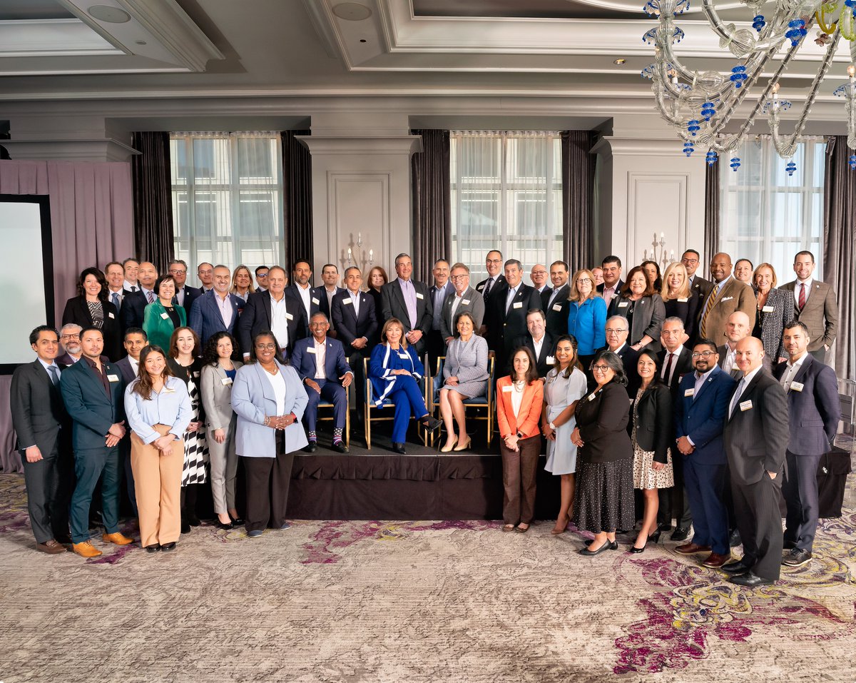 Congratulations to the 2023 Spring BRI cohort! Over 60 current and aspiring directors were gathered as part of the 2023 Spring BoardReady Institute (BRI), hosted by @WellsFargo in Charlotte. 

#BoardReadyLeader #BoardDiversity #BRI23 #WellsFargo buff.ly/3T9RnTT