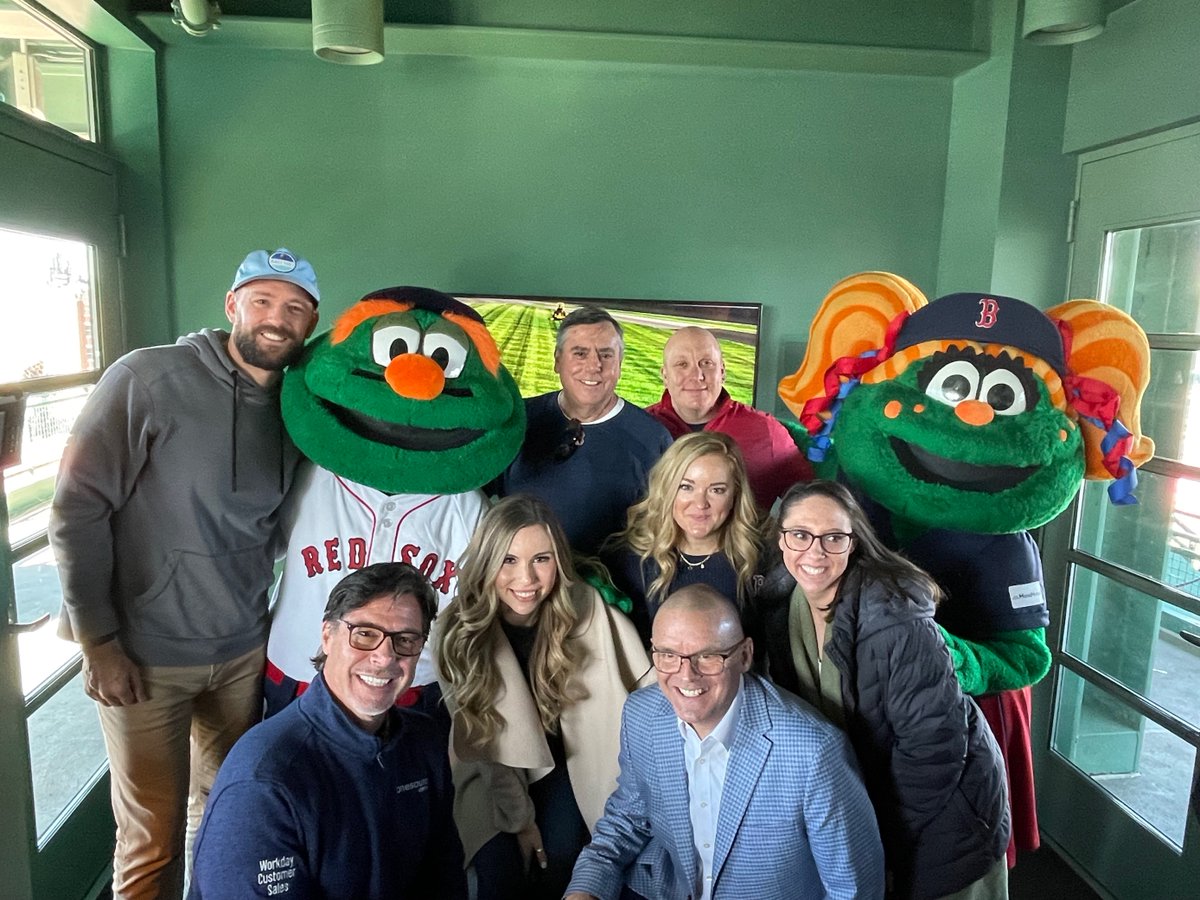 OneSourceV's tweet image. The OSV team had a blast at the Red Sox Opening Day last Thursday. Thank you to Workday and our customers who joined the afternoon of fun! 

#WorkdayPartner #CustomerAppreciation #RedSox #MLB